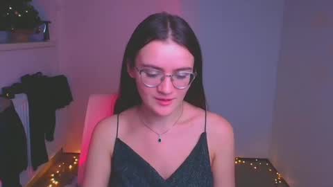 Snapshot of ketrin_pirsss chatting on December 26, 2024, 5:04 am Ketrin online show from December 26, 2024, 5:04 am