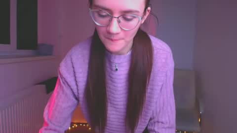 Snapshot of ketrin_pirsss chatting on January 4, 2025, 10:34 pm Ketrin online show from January 4, 2025, 10:34 pm