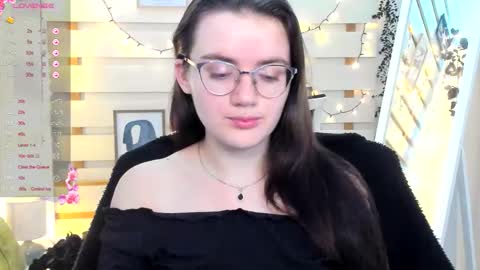 Snapshot of ketrin_pirsss chatting on November 29, 2025, 2:36 am Ketrin online show from November 29, 2025, 2:36 am