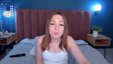 Snapshot of ketrinwhite chatting on March 2, 2025, 10:03 am KatrinaKetrin online show from March 2, 2025, 10:03 am