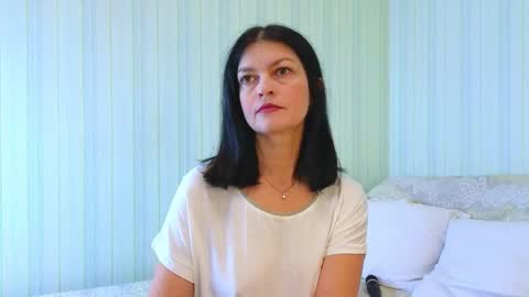 Snapshot of kettimi chatting on November 17, 2025, 8:42 am Catherine online show from November 17, 2025, 8:42 am