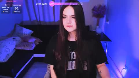 KETTY online show from October 13, 2025, 1:33 pm