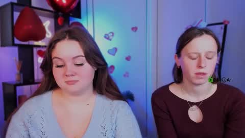 keuli_li online show from February 13, 2026, 6:31 am