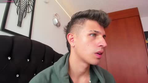 Kevin Ahs online show from November 26, 2025, 4:30 pm