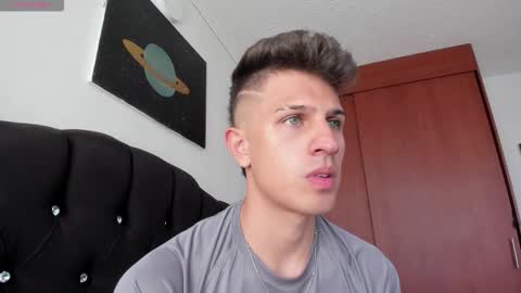 Kevin Ahs online show from January 9, 2026, 8:43 pm