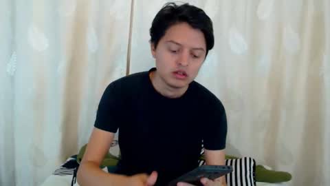 Snapshot of kevin_charless chatting on February 8, 2026, 11:46 am Kevin online show from February 8, 2026, 11:46 am