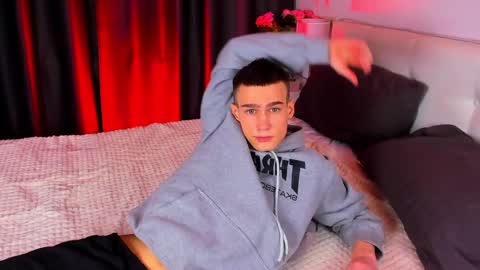 Ask me online show from February 4, 2025, 6:49 pm