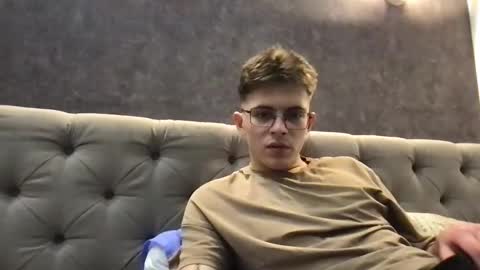 Snapshot of kevin_o8 chatting on January 14, 2025, 10:44 pm kevinsport online show from January 14, 2025, 10:44 pm