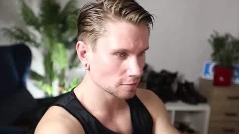 Kev online show from November 25, 2025, 1:00 pm