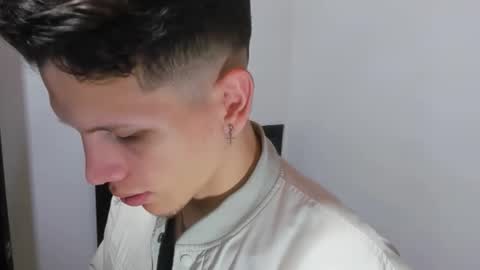 kevinkewma online show from November 30, 2025, 10:08 am