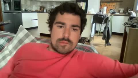 kevinpillobello online show from March 27, 2026, 4:18 pm