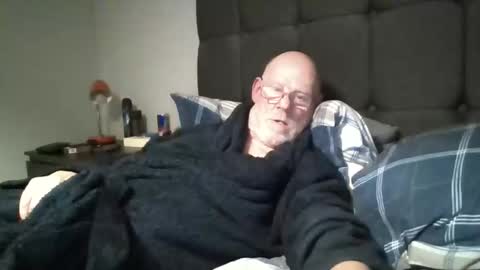 kevlooking4sez online show from March 11, 2026, 12:38 am