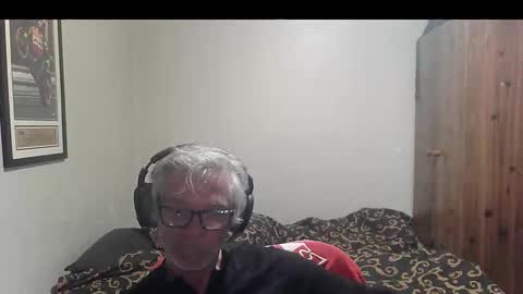 kevwestunder9696 online show from October 26, 2025, 12:44 pm