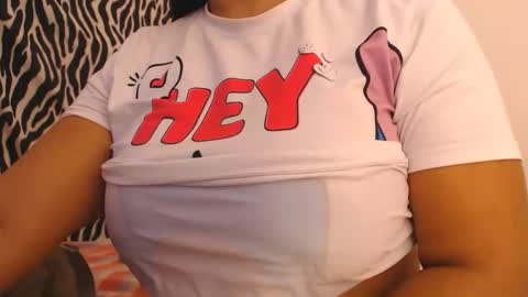 Keylli online show from November 11, 2025, 10:43 pm