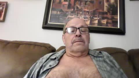 Kent online show from October 7, 2025, 11:57 pm