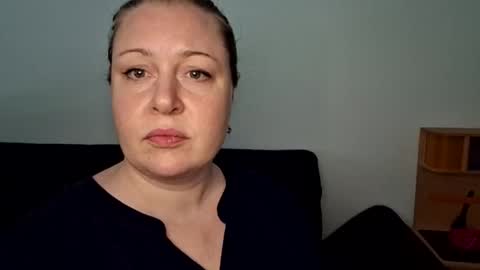 Snapshot of khaleesi0890 chatting on November 13, 2025, 8:35 am khaleesi0890 online show from November 13, 2025, 8:35 am