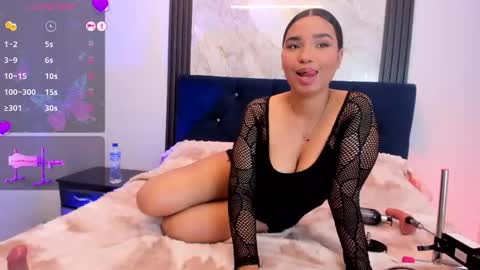 khateandersson online show from May 31, 2026, 6:09 pm