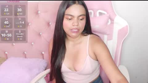 khaterin_26 online show from February 15, 2026, 3:25 am