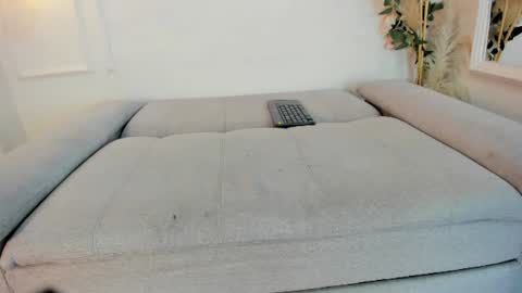 Kathe Hot online show from January 17, 2025, 10:23 pm