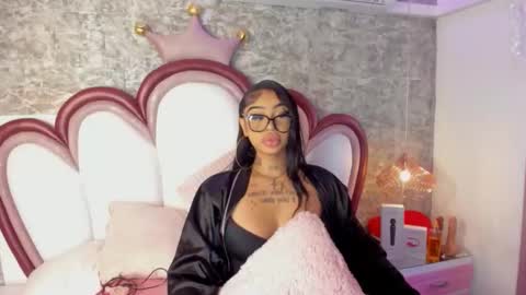 Khelany Isyy  online show from March 9, 2026, 2:10 pm