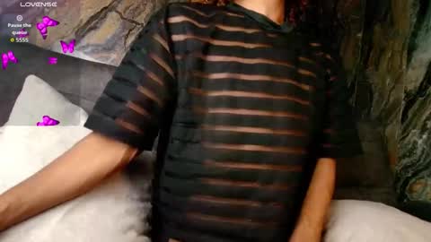 khler_angelis online show from September 21, 2025, 5:36 pm