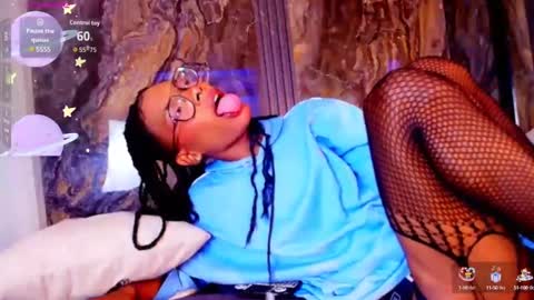 khler_angelis online show from October 6, 2025, 12:35 pm