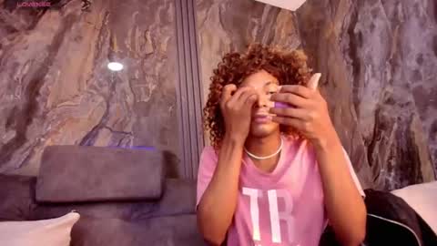 khler_angelis online show from November 3, 2025, 1:45 pm