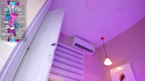 khloe_sweeet online show from October 13, 2025, 11:32 am