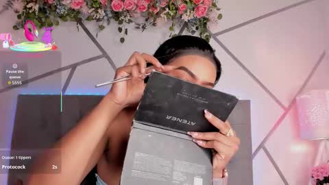 Snapshot of khloerosee chatting on February 17, 2026, 7:31 pm khloerosee online show from February 17, 2026, 7:31 pm