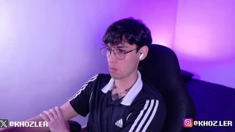 khozler_ online show from January 15, 2026, 12:04 am