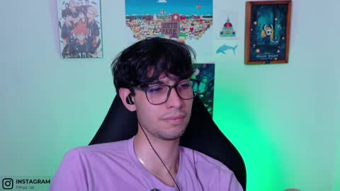 khozler_ online show from May 8, 2026, 2:28 am