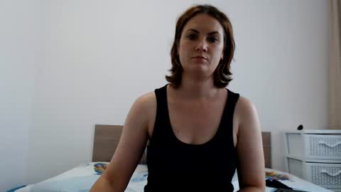 Sarah online show from July 22, 2026, 3:04 pm