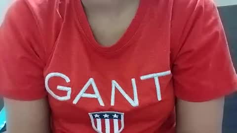 khushisinghh online show from December 1, 2024, 4:29 pm