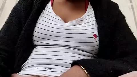 khushisinghh online show from December 13, 2024, 11:02 am