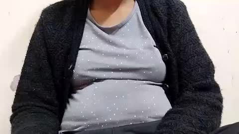 khushisinghh online show from December 27, 2024, 3:48 pm