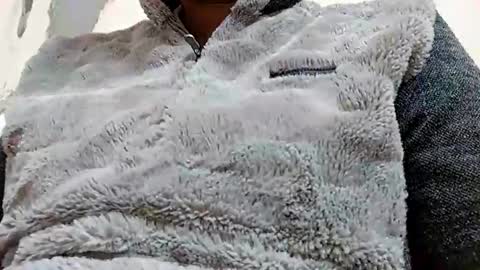 khushisinghh online show from January 1, 2025, 8:13 am