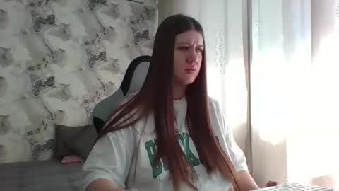 kianna_dior_ online show from March 15, 2026, 7:58 am