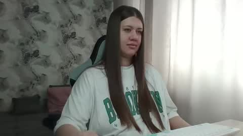 kianna_dior_ online show from March 29, 2026, 9:31 am