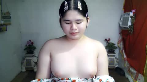 Your SweetGirl Ts online show from September 30, 2025, 10:04 pm
