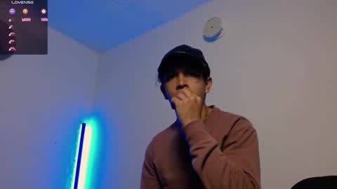 Snapshot of kianryu chatting on January 7, 2026, 5:26 pm Adrian Chlloe online show from January 7, 2026, 5:26 pm