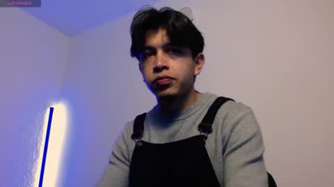 Snapshot of kianryu chatting on January 8, 2026, 6:54 pm Adrian Chlloe online show from January 8, 2026, 6:54 pm