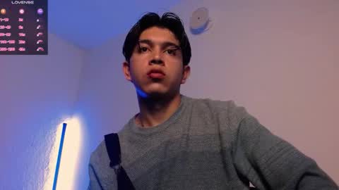 Snapshot of kianryu chatting on January 12, 2026, 2:39 am Adrian Chlloe online show from January 12, 2026, 2:39 am