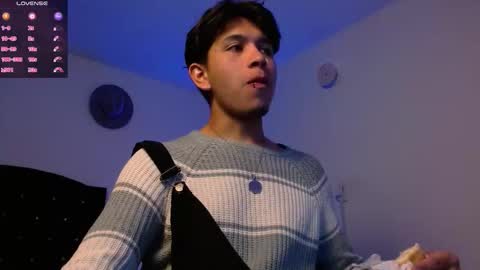 Snapshot of kianryu chatting on March 1, 2026, 8:11 pm Adrian Chlloe online show from March 1, 2026, 8:11 pm