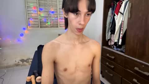 Snapshot of kiantwink chatting on February 3, 2025, 5:29 am kiantwink online show from February 3, 2025, 5:29 am