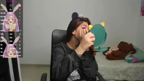 Evelyn online show from January 11, 2025, 2:20 am