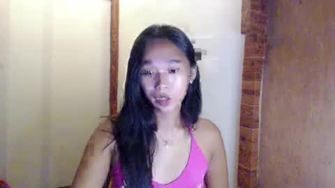 i love bella online show from March 5, 2025, 2:12 pm
