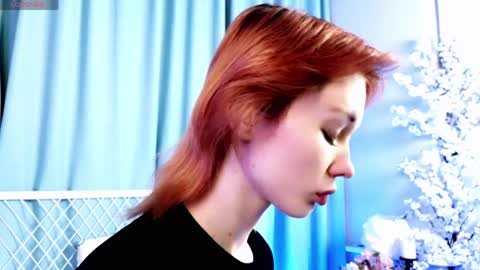 Kira online show from March 28, 2026, 10:53 pm