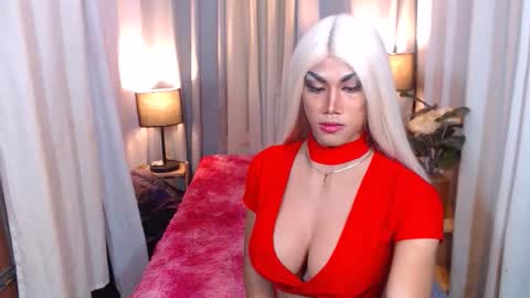 kiara_trans online show from March 6, 2026, 3:25 am