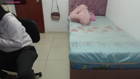 Kiara online show from December 27, 2024, 1:53 am