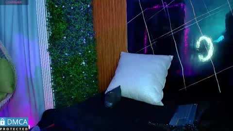 Snapshot of kiara_zahiri_ chatting on September 13, 2025, 10:59 am Kiara Zahiri online show from September 13, 2025, 10:59 am